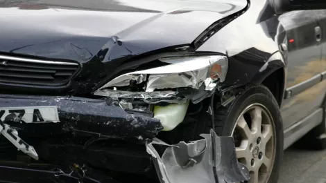 Kim Dotcom crashes car on way to court