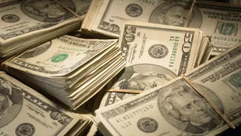 Can Apple sell 10m iPhones in three weeks?