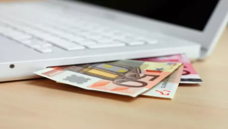 Xero introduces online invoicing