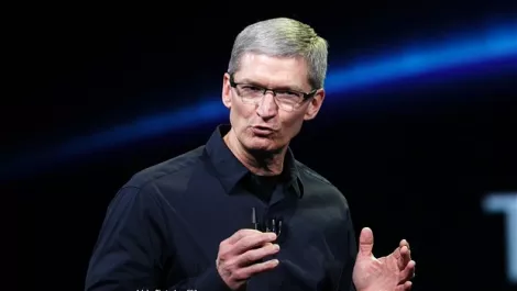 Apple bows to investors after beating Wall Street