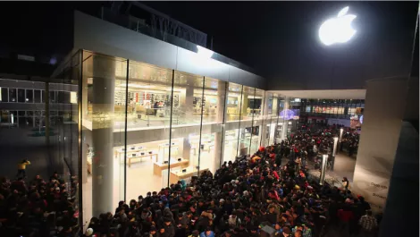 Record Apple results still miss the mark