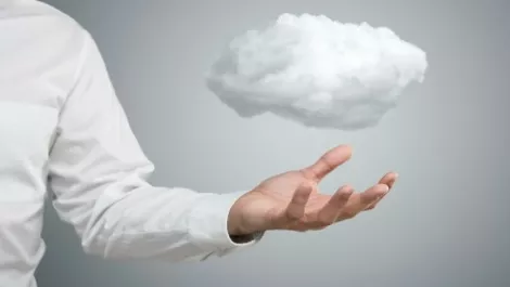 Oracle goes head to head with Amazon at 'one-tenth' the price